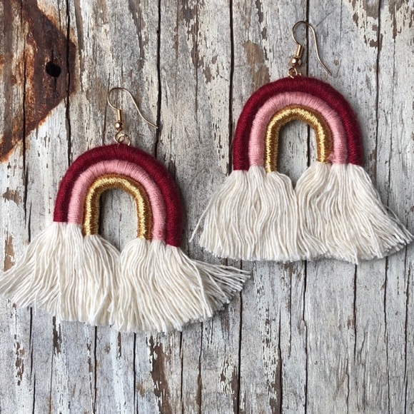 Jewelry - Macrame rainbow Earrings